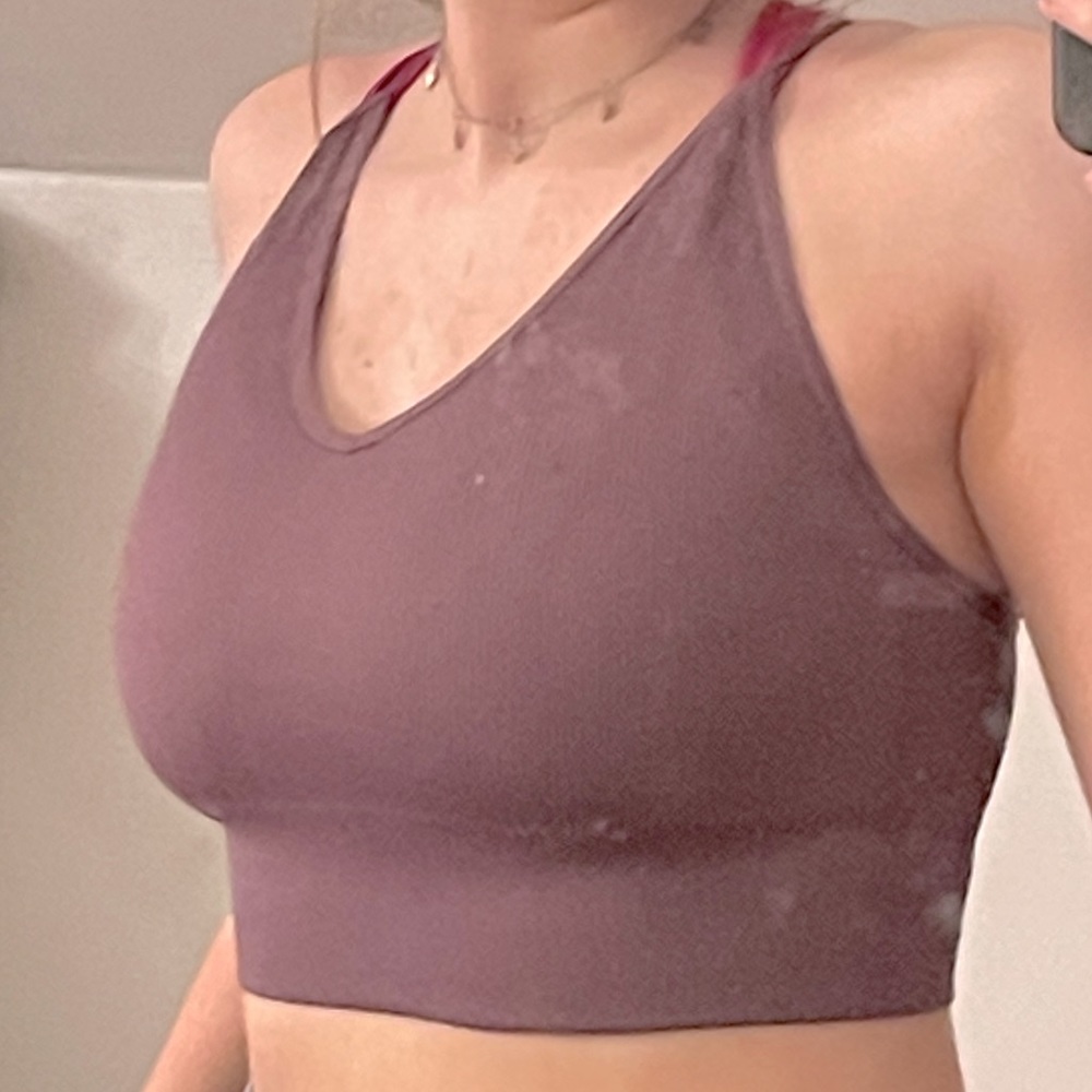 Purple v-neck tank crop top and matching white v-neck tank crop top by Bozzolo